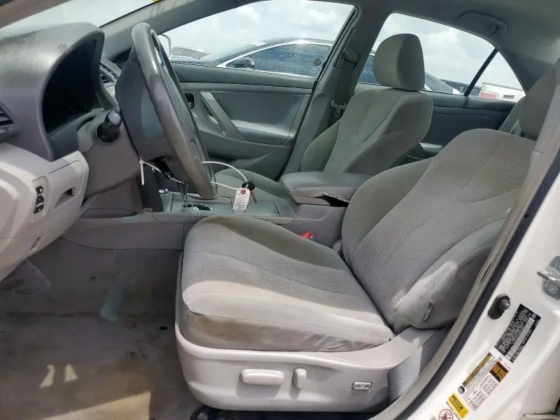 2010 TOYOTA CAMRY BASE  
