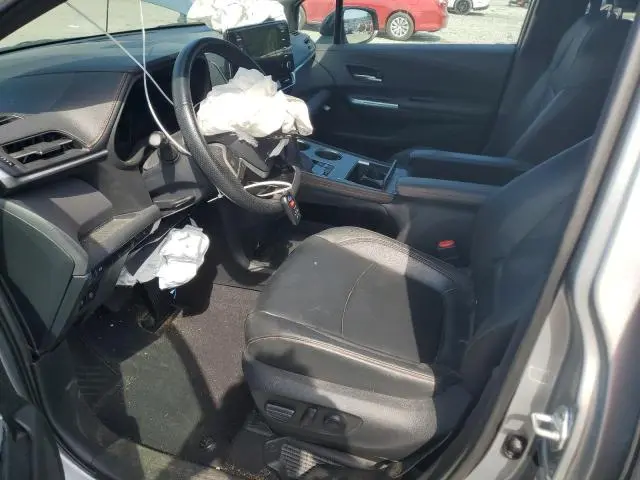 2022 TOYOTA SIENNA XSE  