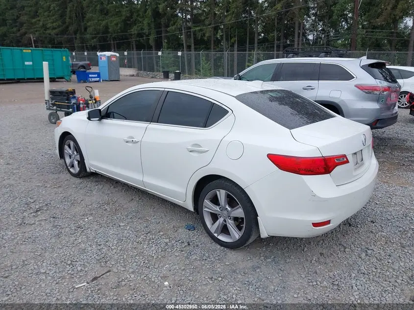 2013 ACURA ILX 2.4L