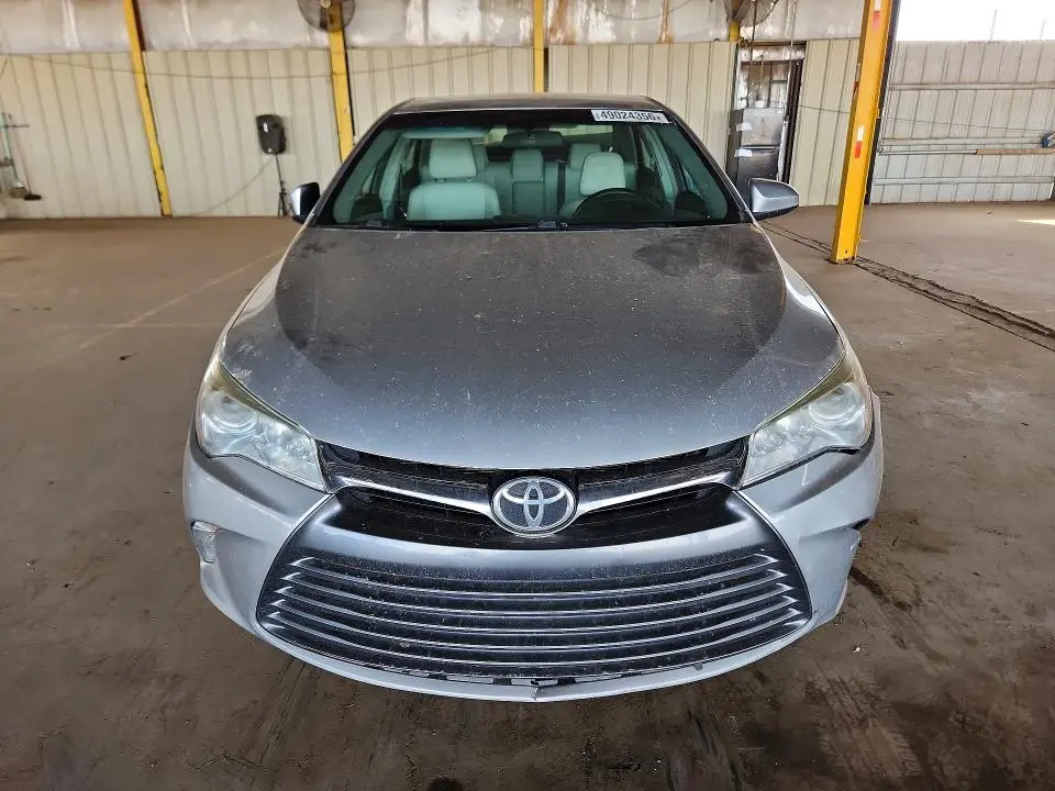 2016 TOYOTA CAMRY XLE  