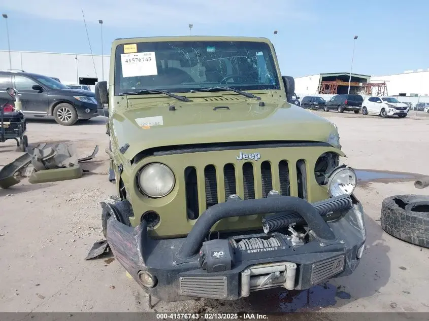 2013 JEEP WRANGLER UNLIMITED SAHARA