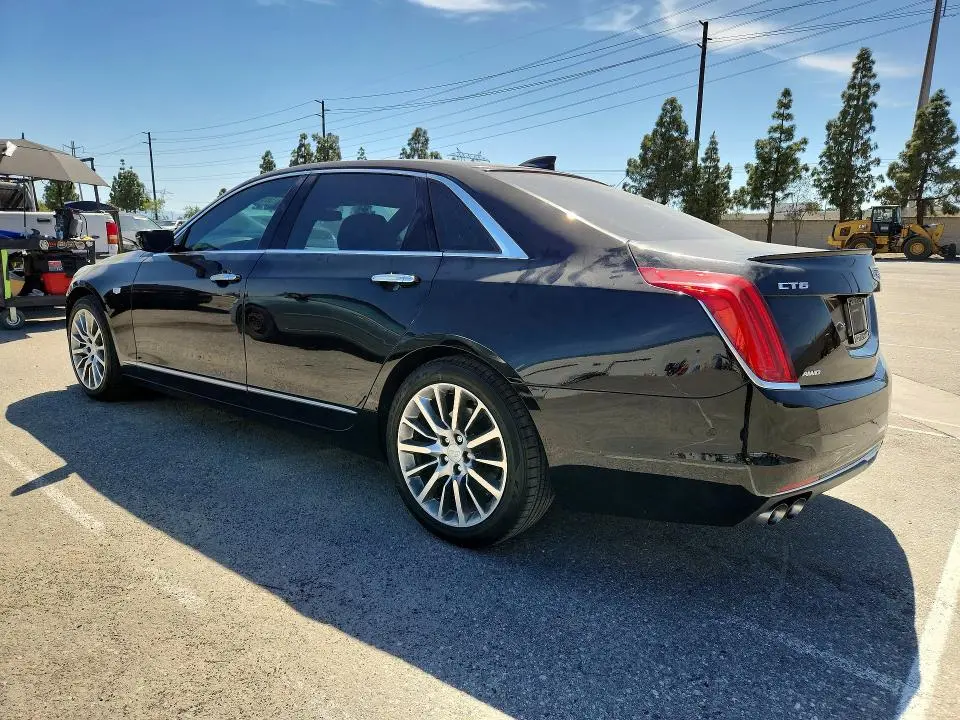 2016 CADILLAC CT6 LUXURY  