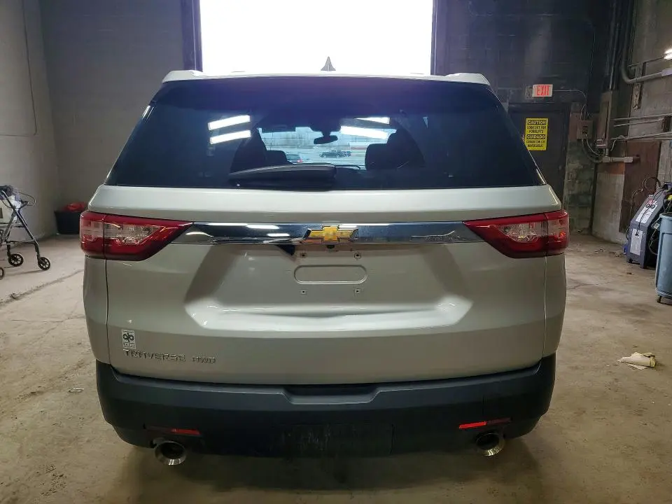 2019 CHEVROLET TRAVERSE LS  