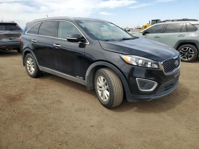 2017 KIA SORENTO LX  