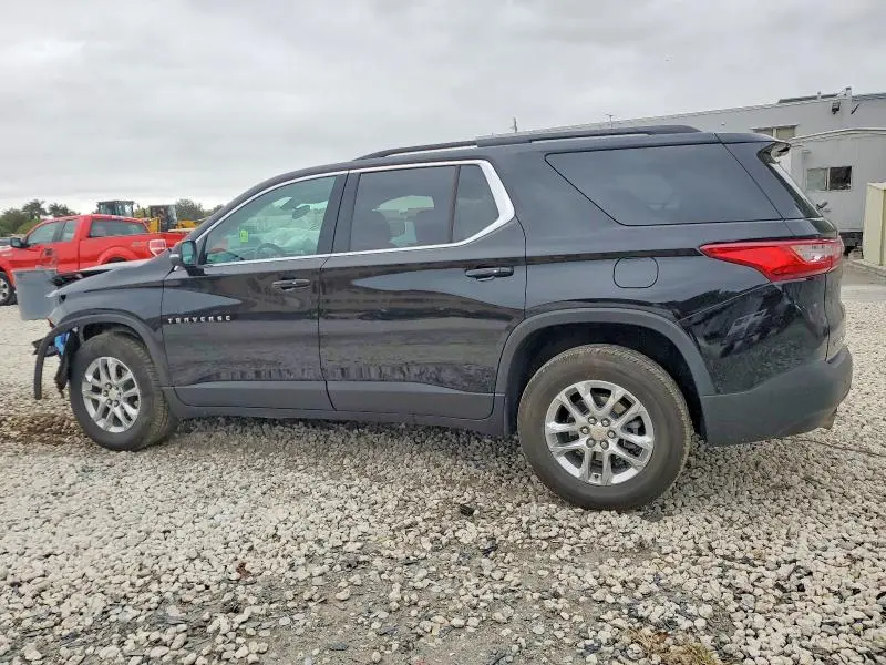 2021 CHEVROLET TRAVERSE LT  