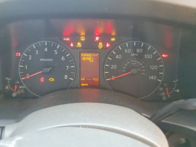 2016 NISSAN NV 2500 HD SV  
