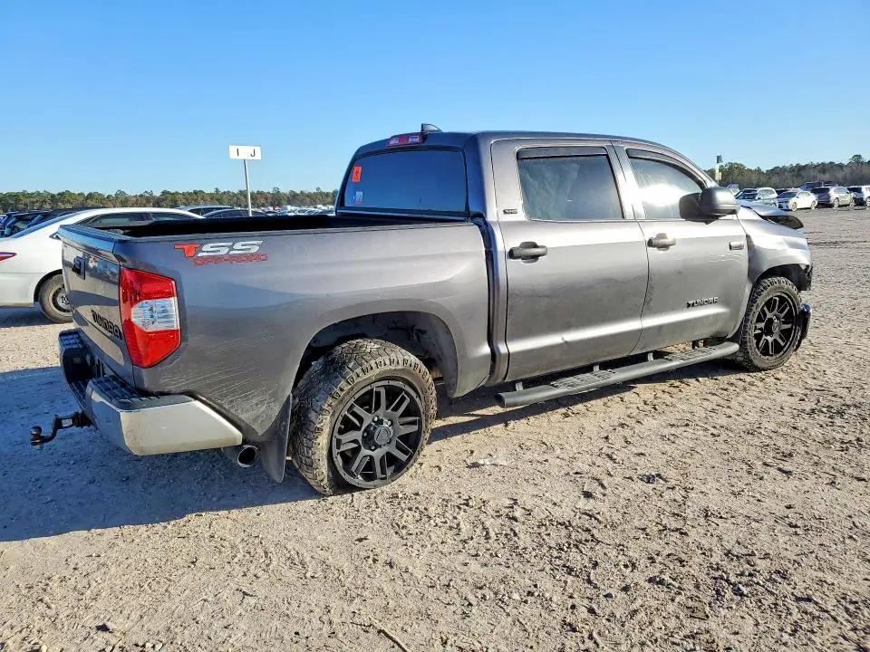 2021 TOYOTA TUNDRA CREWMAX SR5  