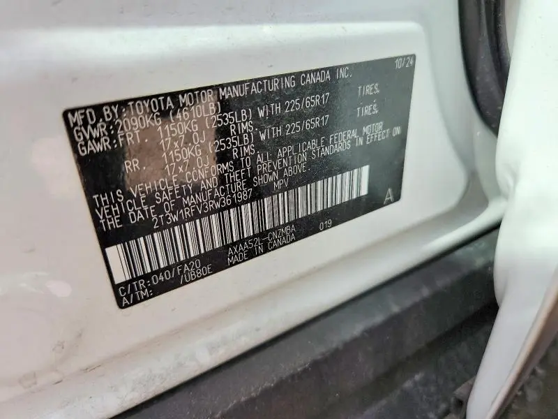 2024 TOYOTA RAV4 XLE  