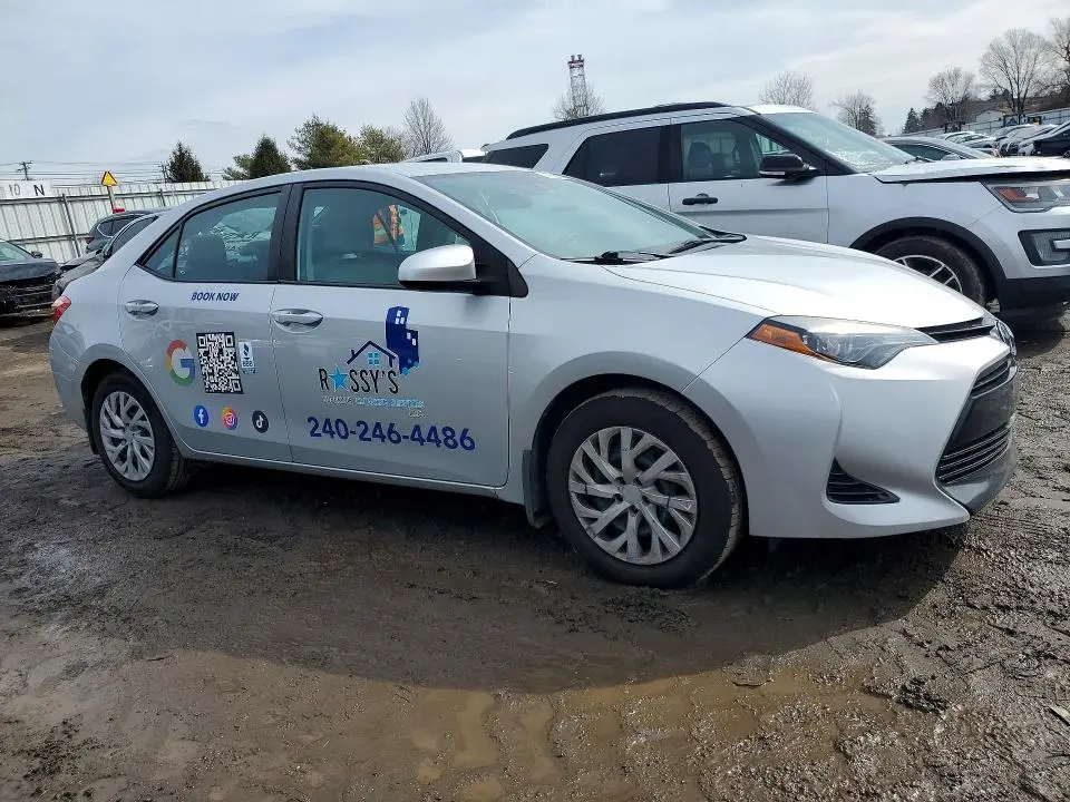 2017 TOYOTA COROLLA LE  