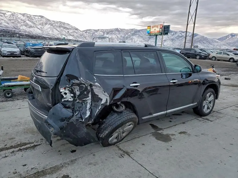 2013 TOYOTA HIGHLANDER LIMITED  