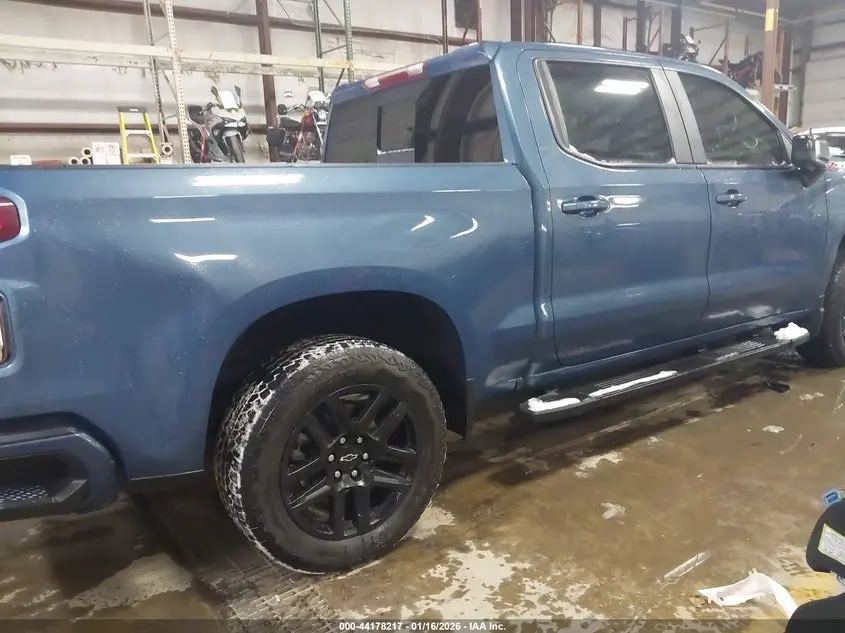 2024 CHEVROLET SILVERADO 1500 4WD  SHORT BED RST