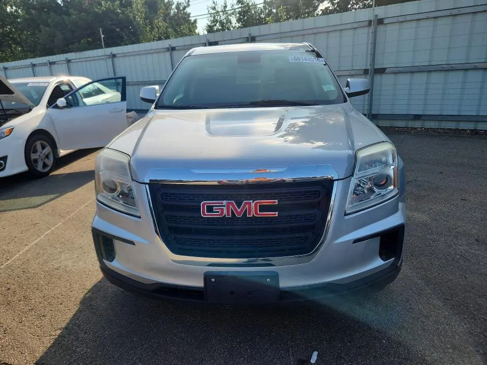 2017 GMC TERRAIN SLE  