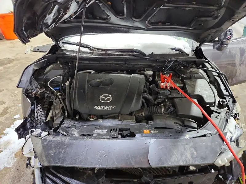 2018 MAZDA 3 TOURING  