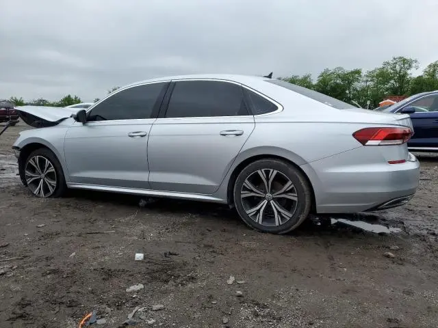 2021 VOLKSWAGEN PASSAT SE  
