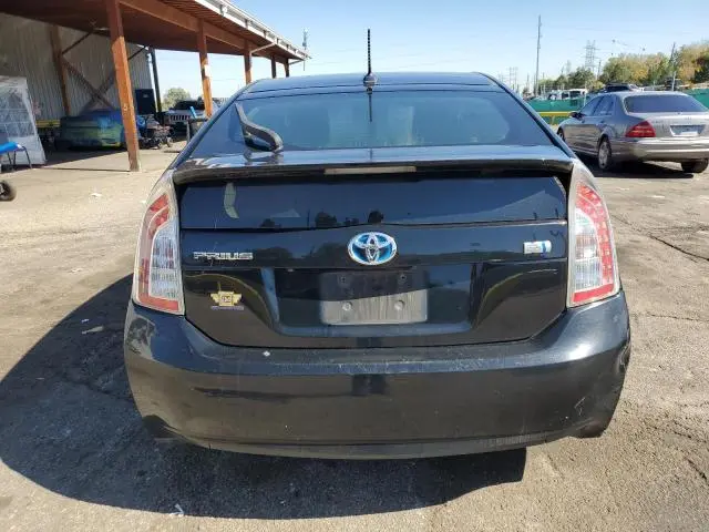 2015 TOYOTA PRIUS   
