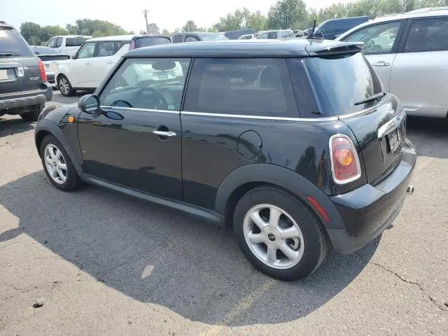 2010 MINI COOPER   