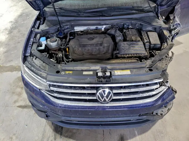 2022 VOLKSWAGEN TIGUAN SE  