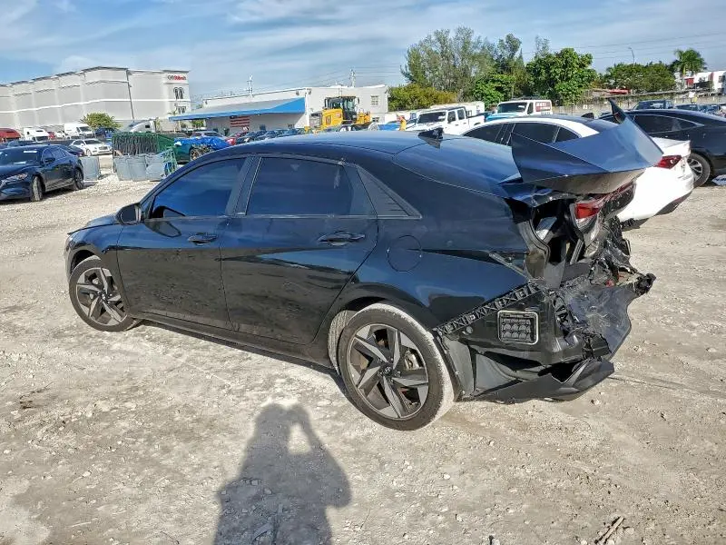 2023 HYUNDAI ELANTRA SEL  