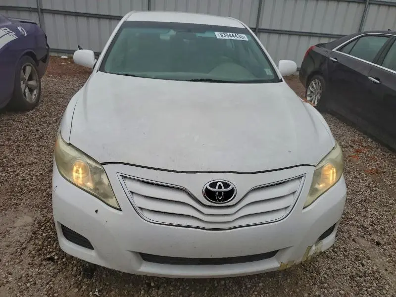 2011 TOYOTA CAMRY BASE  