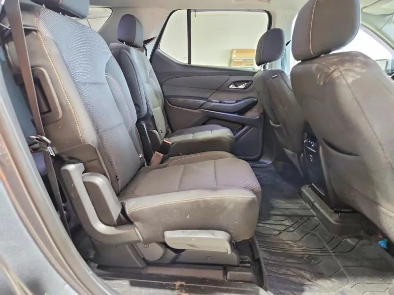 2020 CHEVROLET TRAVERSE LT  