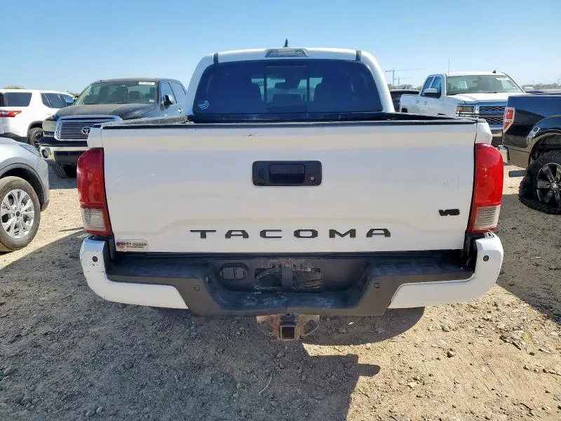 2018 TOYOTA TACOMA DOUBLE CAB  