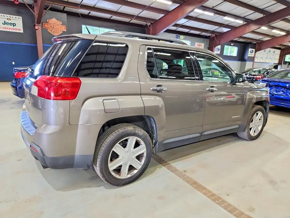 2010 GMC TERRAIN SLT  