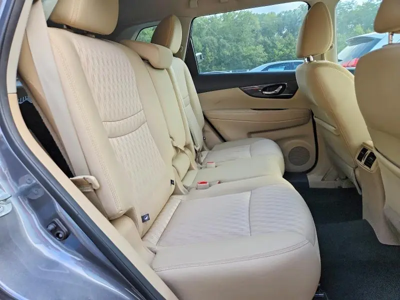 2017 NISSAN ROGUE S  