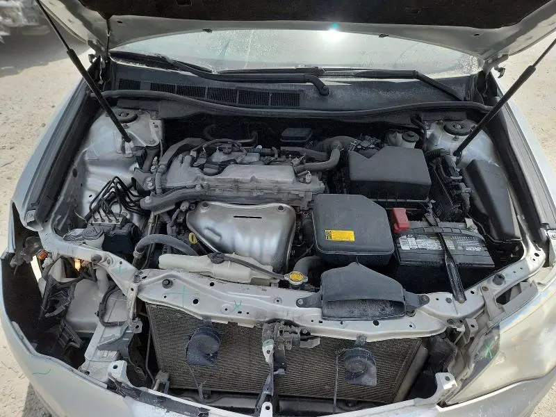 2014 TOYOTA CAMRY LE  