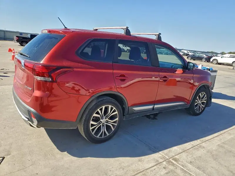 2016 MITSUBISHI OUTLANDER SE  