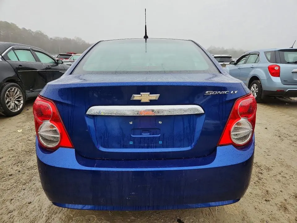 2013 CHEVROLET SONIC LT  
