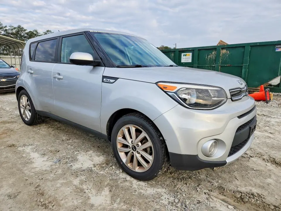 2018 KIA SOUL +  