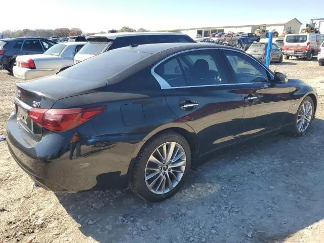 2018 INFINITI Q50 LUXE  