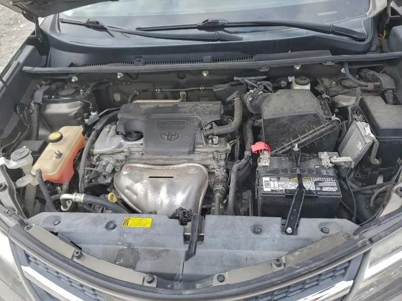 2014 TOYOTA RAV4 XLE  