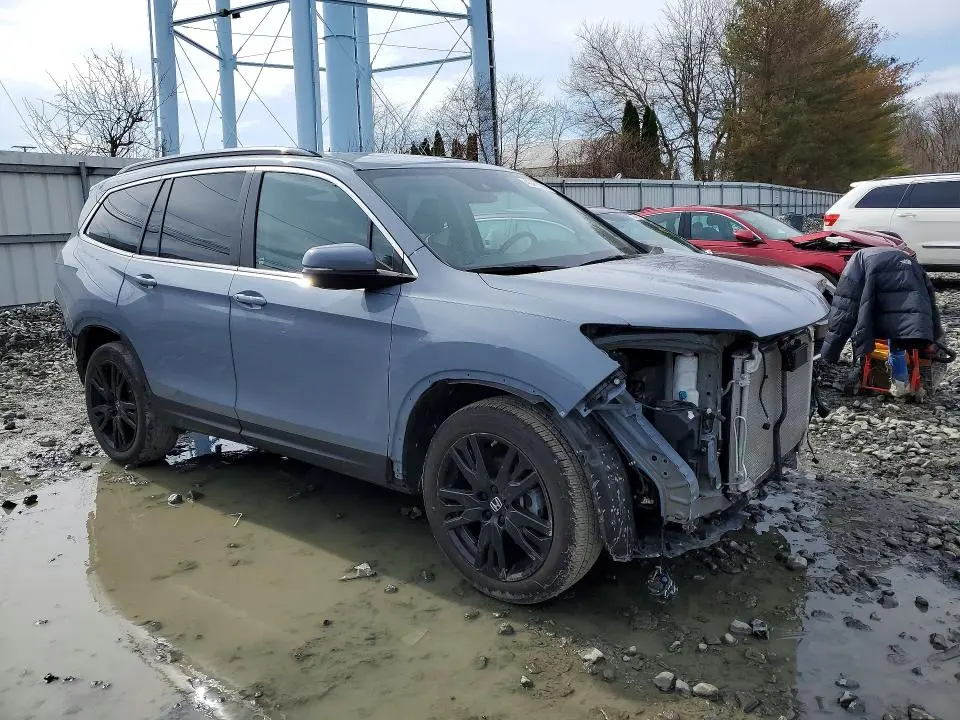 2022 HONDA PILOT SE  
