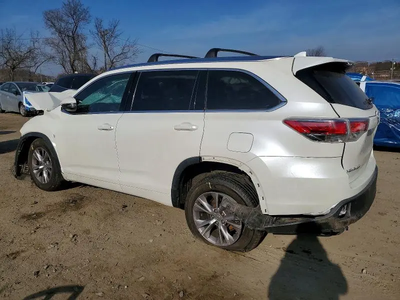 2014 TOYOTA HIGHLANDER XLE  