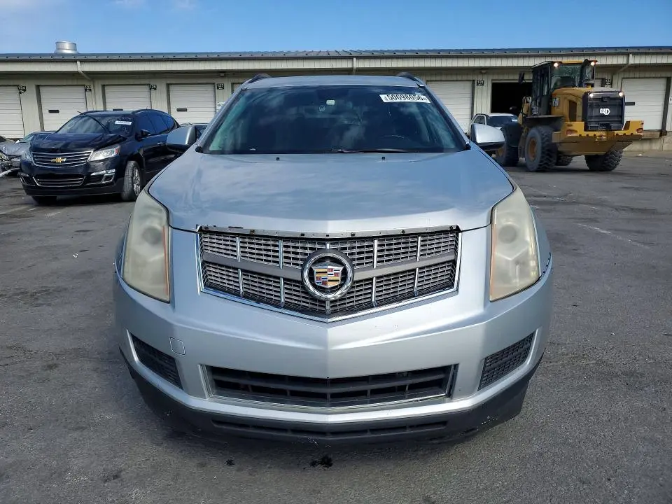 2011 CADILLAC SRX   