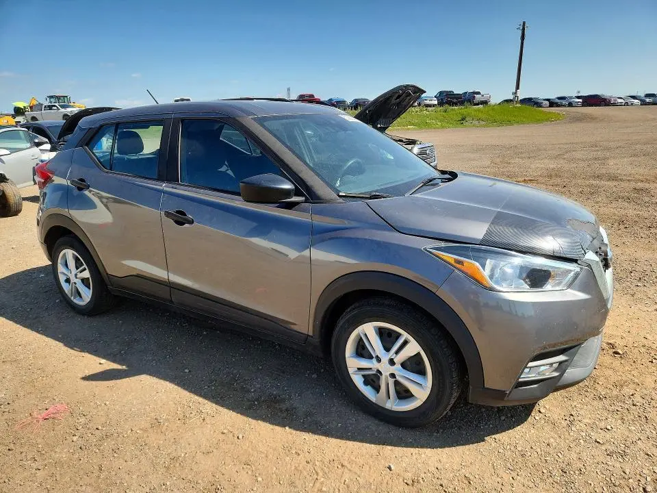 2020 NISSAN KICKS S  
