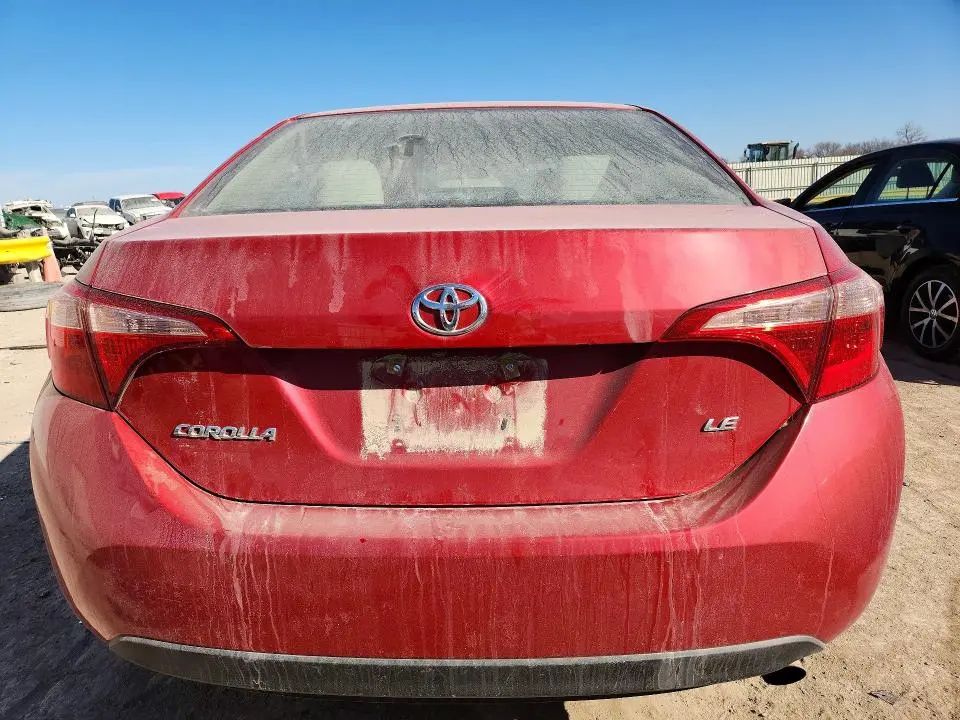 2018 TOYOTA COROLLA LE  