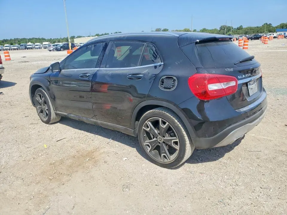 2020 MERCEDES-BENZ GLA 250  