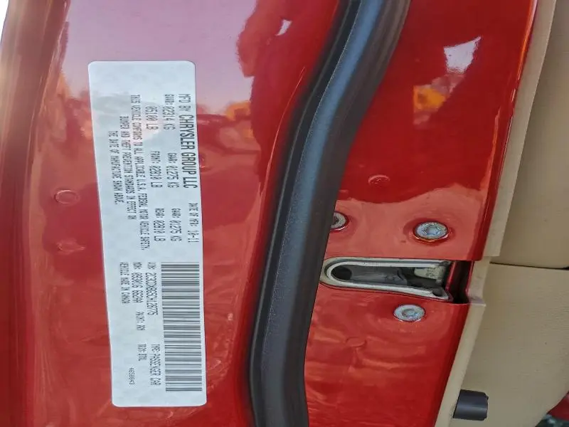 2012 DODGE CHARGER SE  