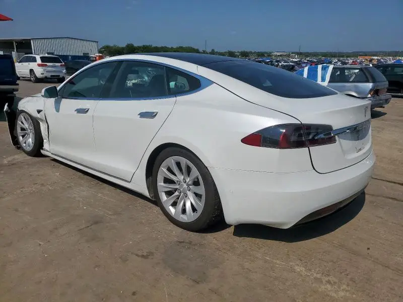2020 TESLA MODEL S