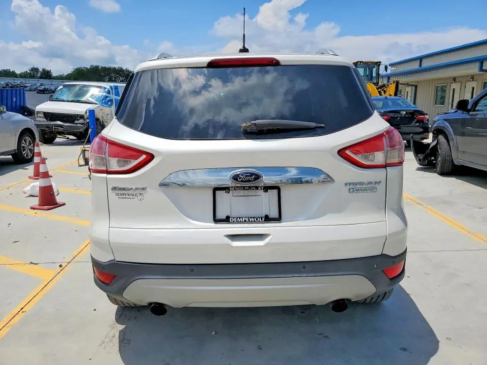 2016 FORD ESCAPE TITANIUM  