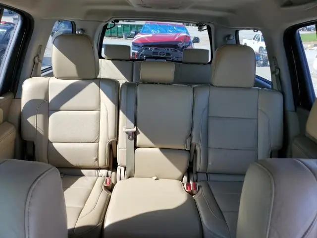 2015 NISSAN ARMADA SV  