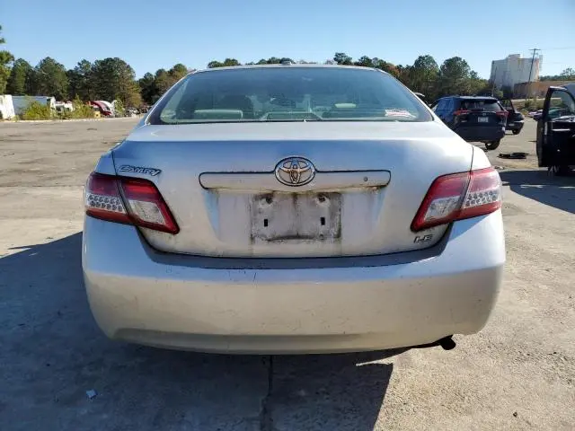 2011 TOYOTA CAMRY BASE  