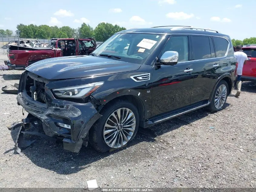 2019 INFINITI QX80 LUXE