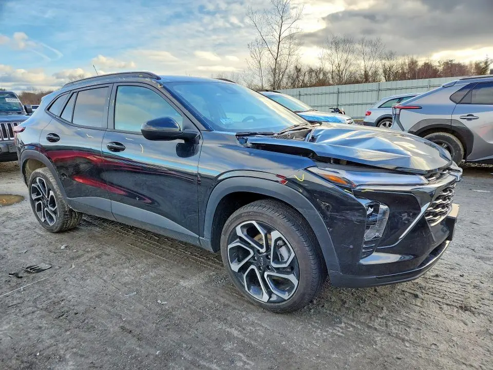 2025 CHEVROLET TRAX 2RS  