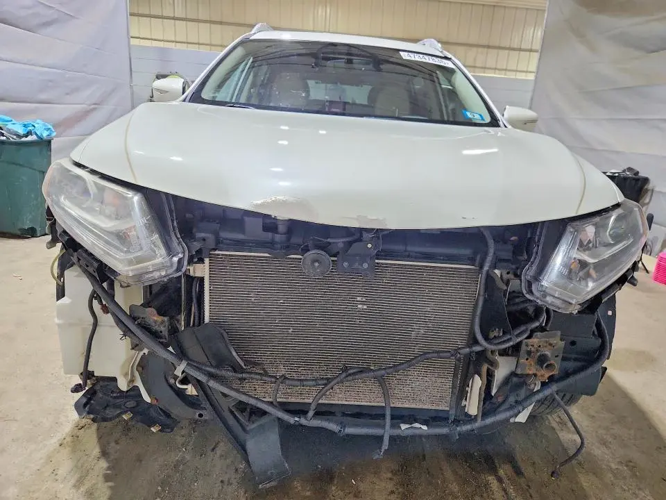 2015 NISSAN ROGUE SL  