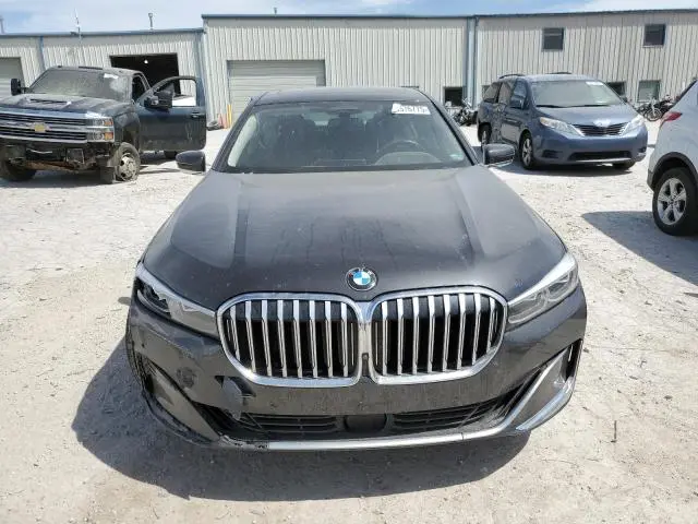 2020 BMW 750 XI  