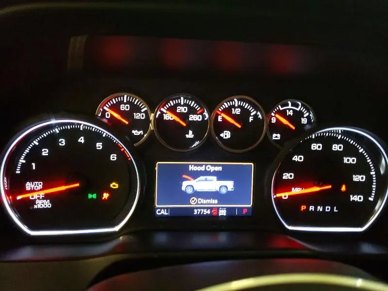 2020 CHEVROLET SILVERADO K1500 LT  