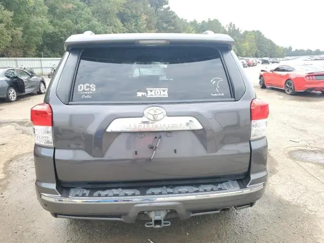 2011 TOYOTA 4RUNNER SR5  